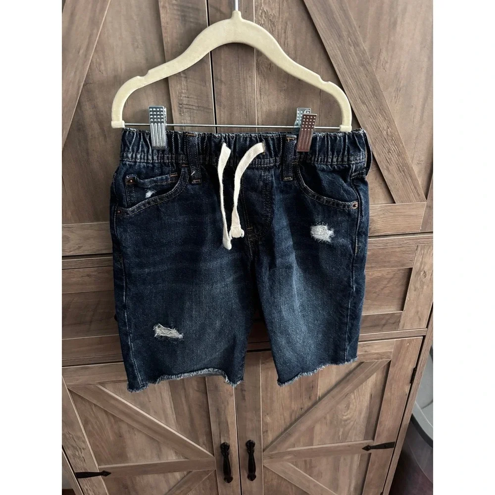 GAP shorts